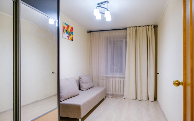 Просторная Двухкомнатная Квартира на 6 гостей в Центре Уфы ТЦ Мир Аграрный Университет