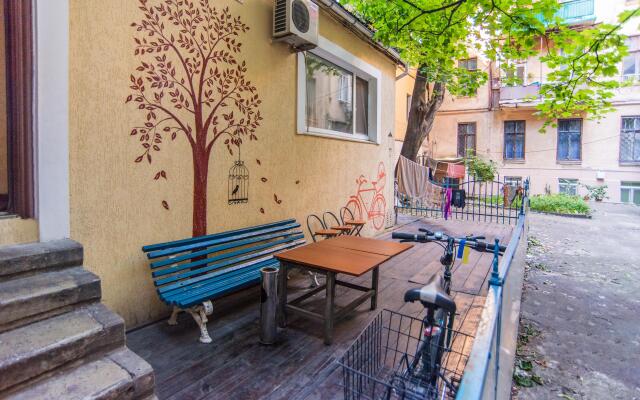 Hostel Berloga