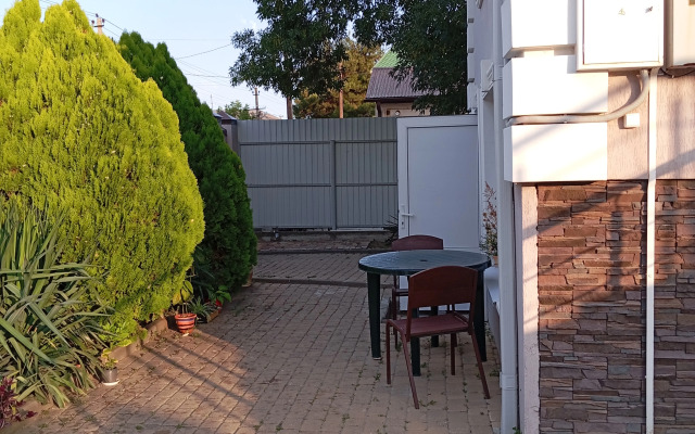 Nika Guest house