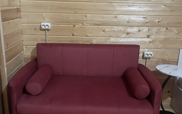 Akatsiya Guest House