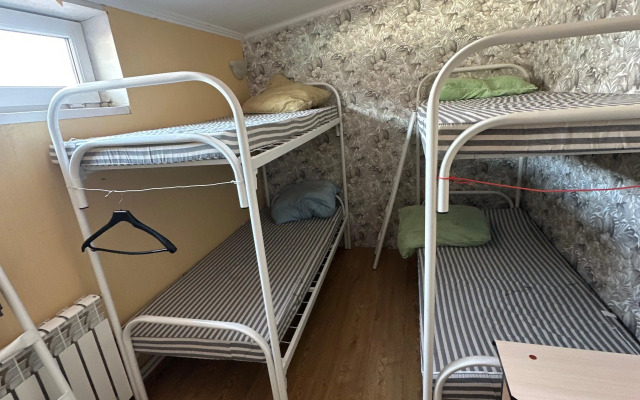 V Tsentre Kazani Lodging House