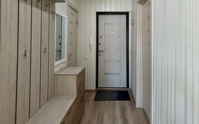 1-Kom Mira 284a-19 Kakdoma Sakhalin Flat