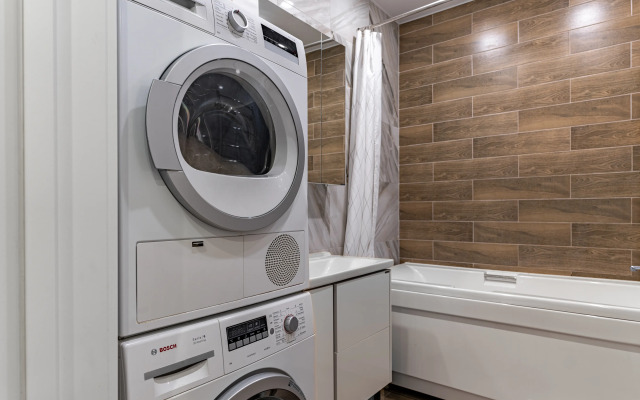 Na Tyulpanov Flat