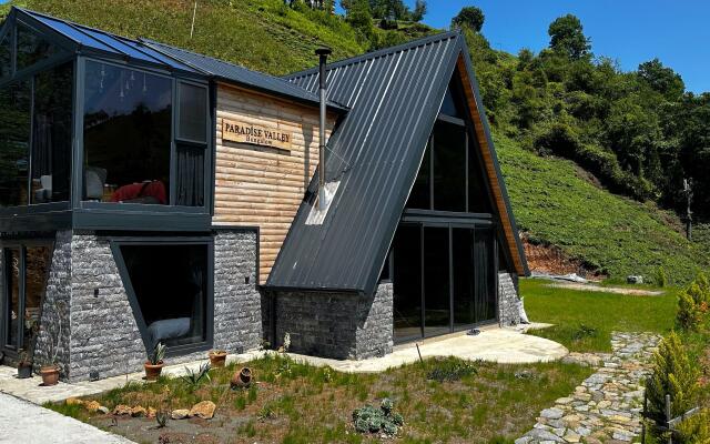 Paradise Valley Bungalow Chalet