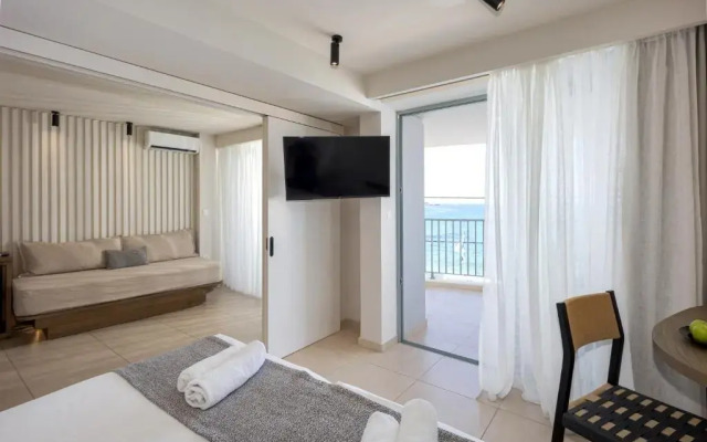 Alia Beach Hotel