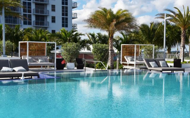 Hollywood Beach Luxury Residences Apart-Hotel