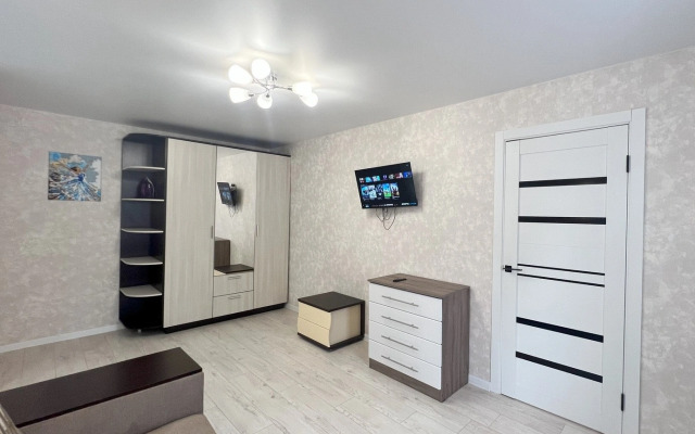 Na Ulitse Oktyabryskaya 42 Flat