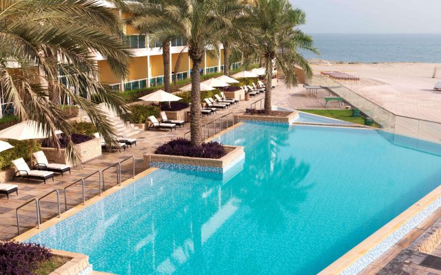 Отель Radisson Blu Resort Fujairah