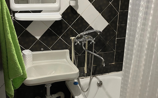 Квартира двухкомнатная рядом с Клиникой 3Z