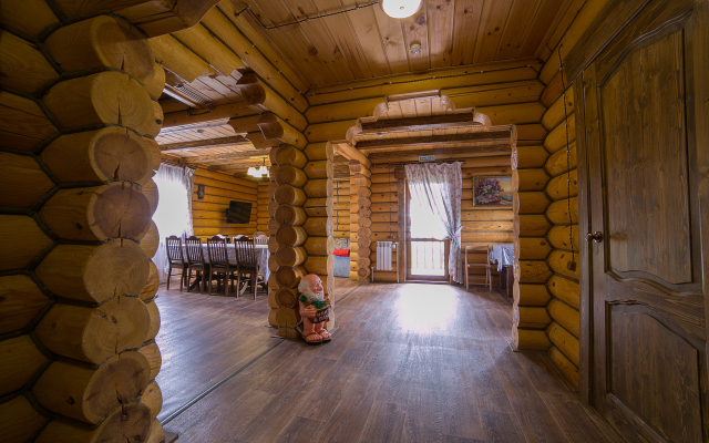 Krasnaya Usad'ba Guest House