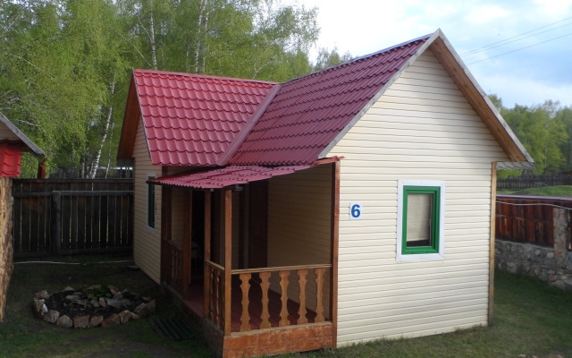 Kolobok Tourist Camp