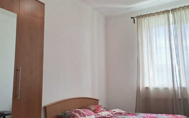 Апартаменты Five Corners