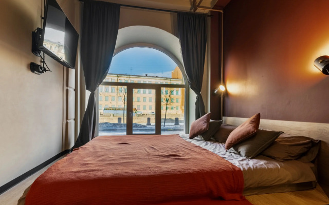 Уютная студия с прекрасным видом в историческом центре Санкт-Петербург