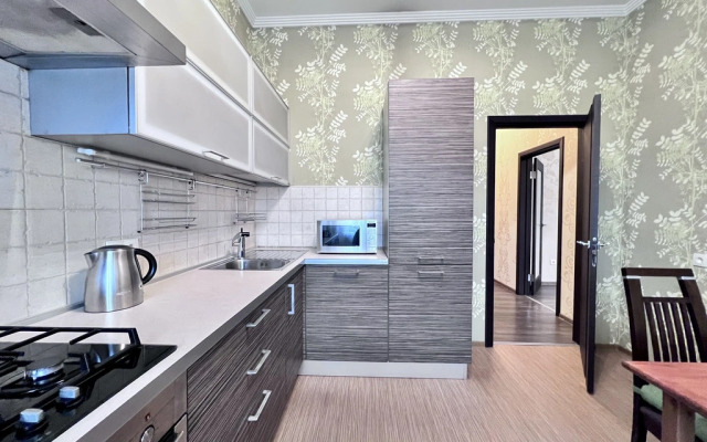 Квартира Большая 2-х комн. возле Кремля с парковкой