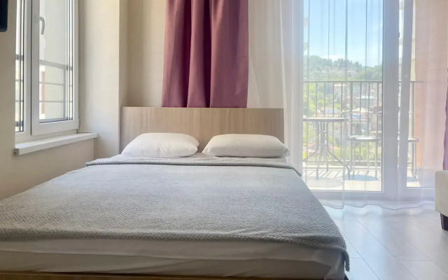 Chetyrekhmestnaya Studiya Teply Veterok Flat
