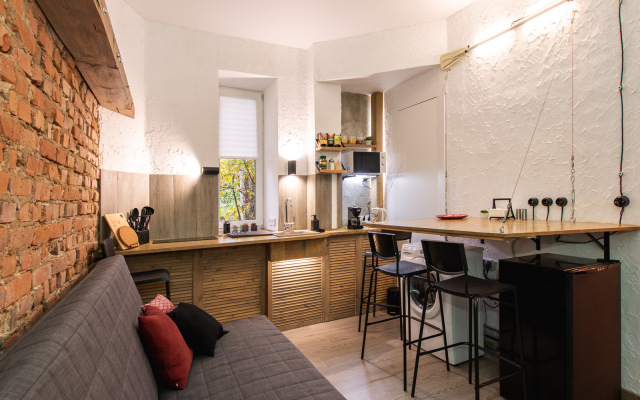 Flat s Parkovkoy i Otdelnym Vkhodom