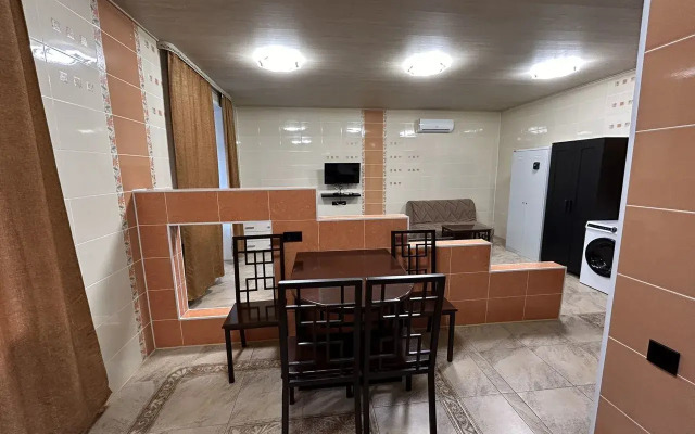 Na Prospekte Lenina 37/73 Flat