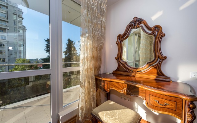 V Samom Tsentre Sochi Villa