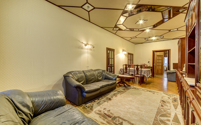 Апартаменты Longo Фонтанка