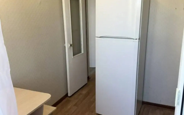 Dvukhkomnatnaya Na M Akademicheskaya Flat
