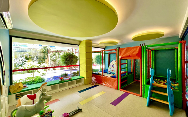 Semeynye Best Home 25 - Cleopatra Exclusive, Center Apartments