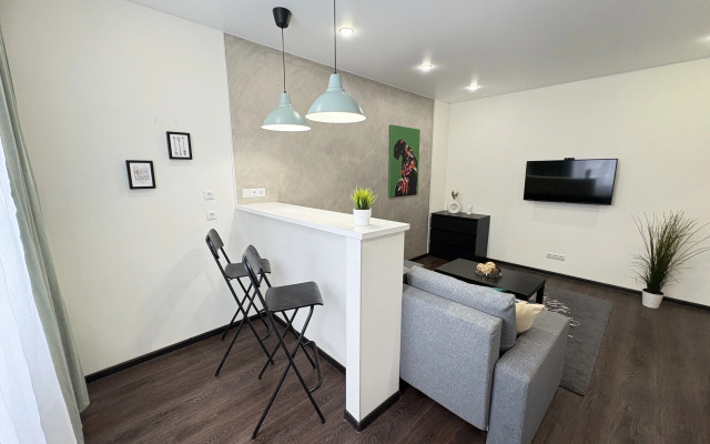 Apartamentyi GreenWood Forest Loft Sutki Life