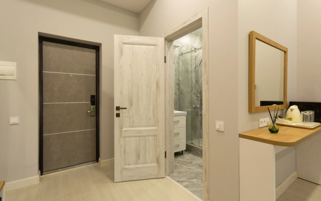 Katrin Lazur - Stilnaya Studiya u Morya v Sochi (Ashe) Apartments