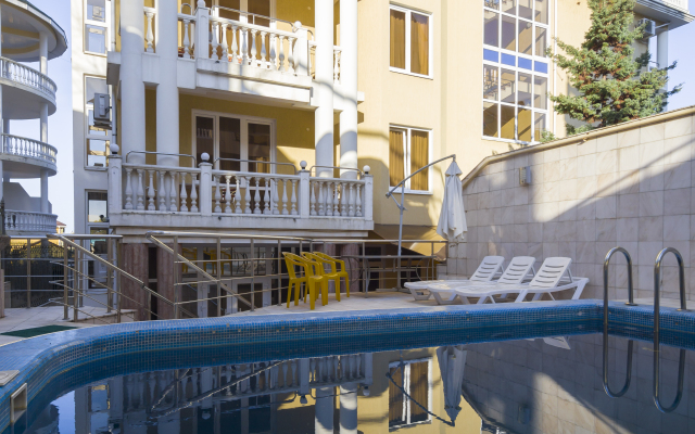 El Hotel