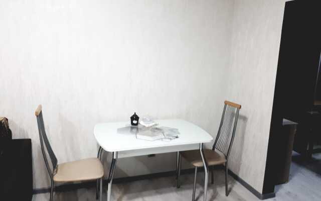 Novostroyka Na Ulitse Kurnatovskogo 8 Apartments