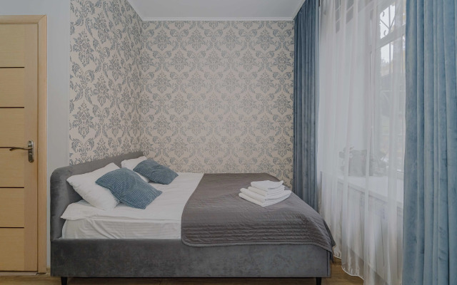 Отель Априори