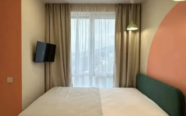 V Zhk Kasablanka s Balconom Flat