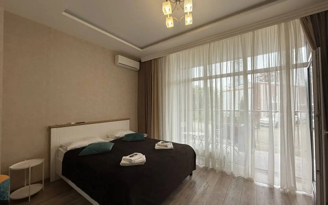 Квартира Уютная с террасой у моря