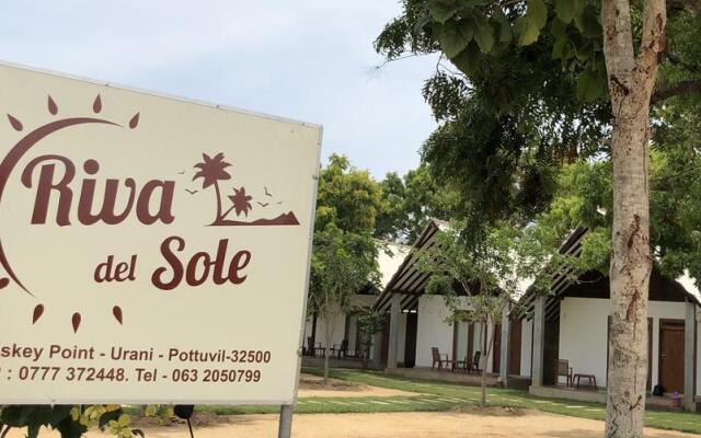 Riva Del Sole Hotel
