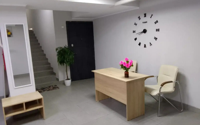 Dvuhkomnatnaya Na Lenina Flat
