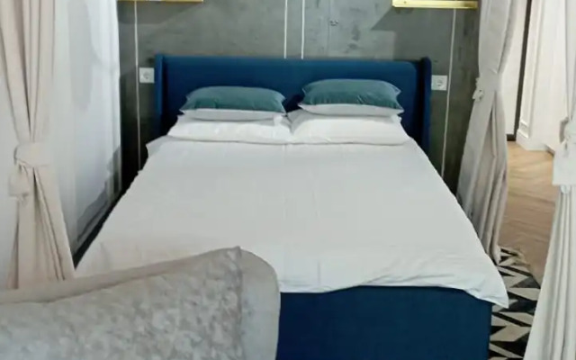 Dizaynerskie Parizh Na Baltike Apartments