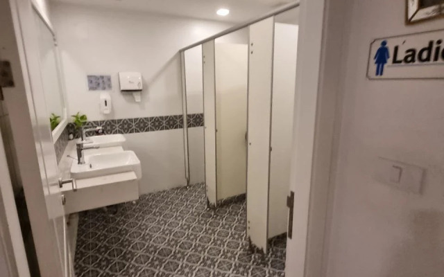 The Orient Resort And Spa By Happy Host Hotel