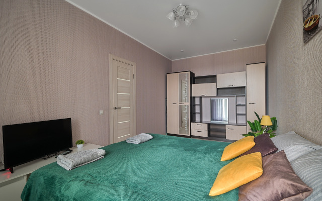 Квартира Однокомнатная с кроватью и диваном