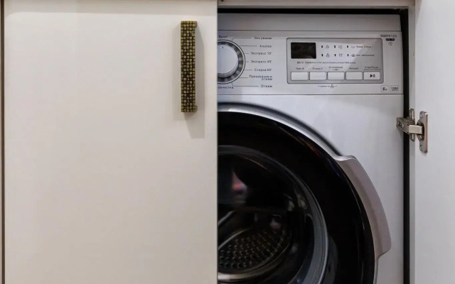 Апартаменты Уютные 1-комнатные на Академика Сахарова 119к2