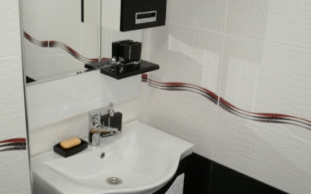 Club Apartments