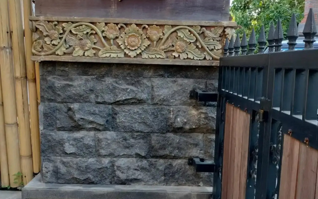 Tori Klumpu Villa