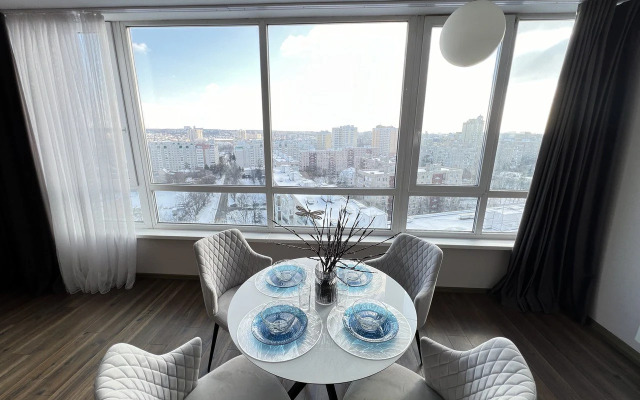 Na Ulitse Karyernaya 24 Flat