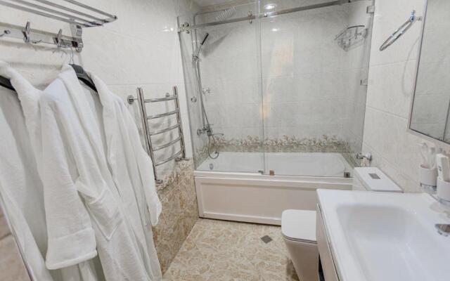 Diyor Gold Hotel
