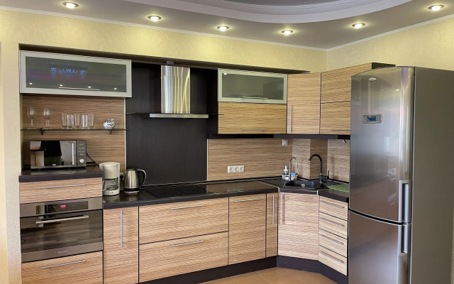 Квартира Дизайнерская двухкомнатная с джакузи