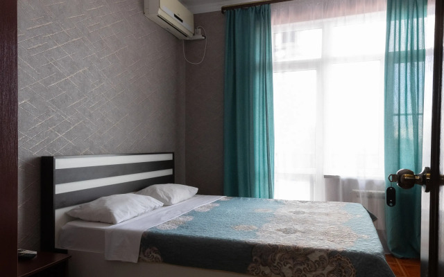 Hotel Yakor