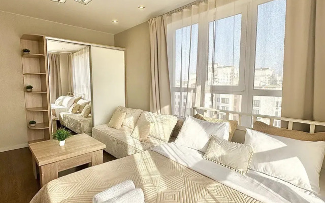 So Svetlym Remontom Apartments
