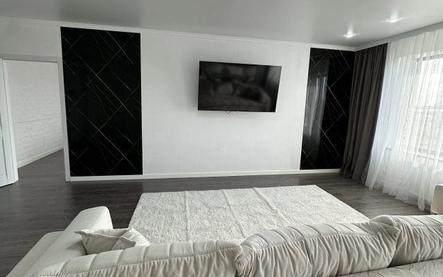 19 Na Akademicheskoy Apartments