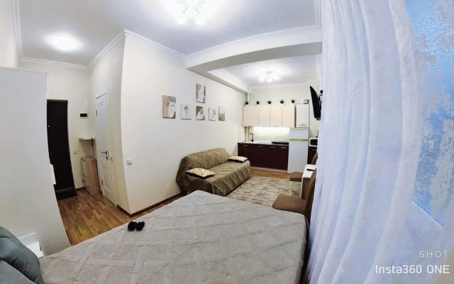 Na Volzhskoy Ulitse 85A Apartments
