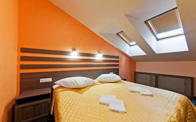 Отель Виктория