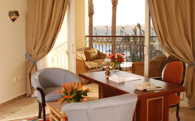 Pyramisa sahl hasheesh resort