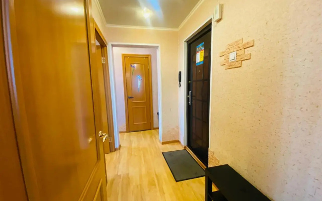 Apartamenty s 2 Komnatami Vid na Gorod i Balkon (KVARTIRA51)